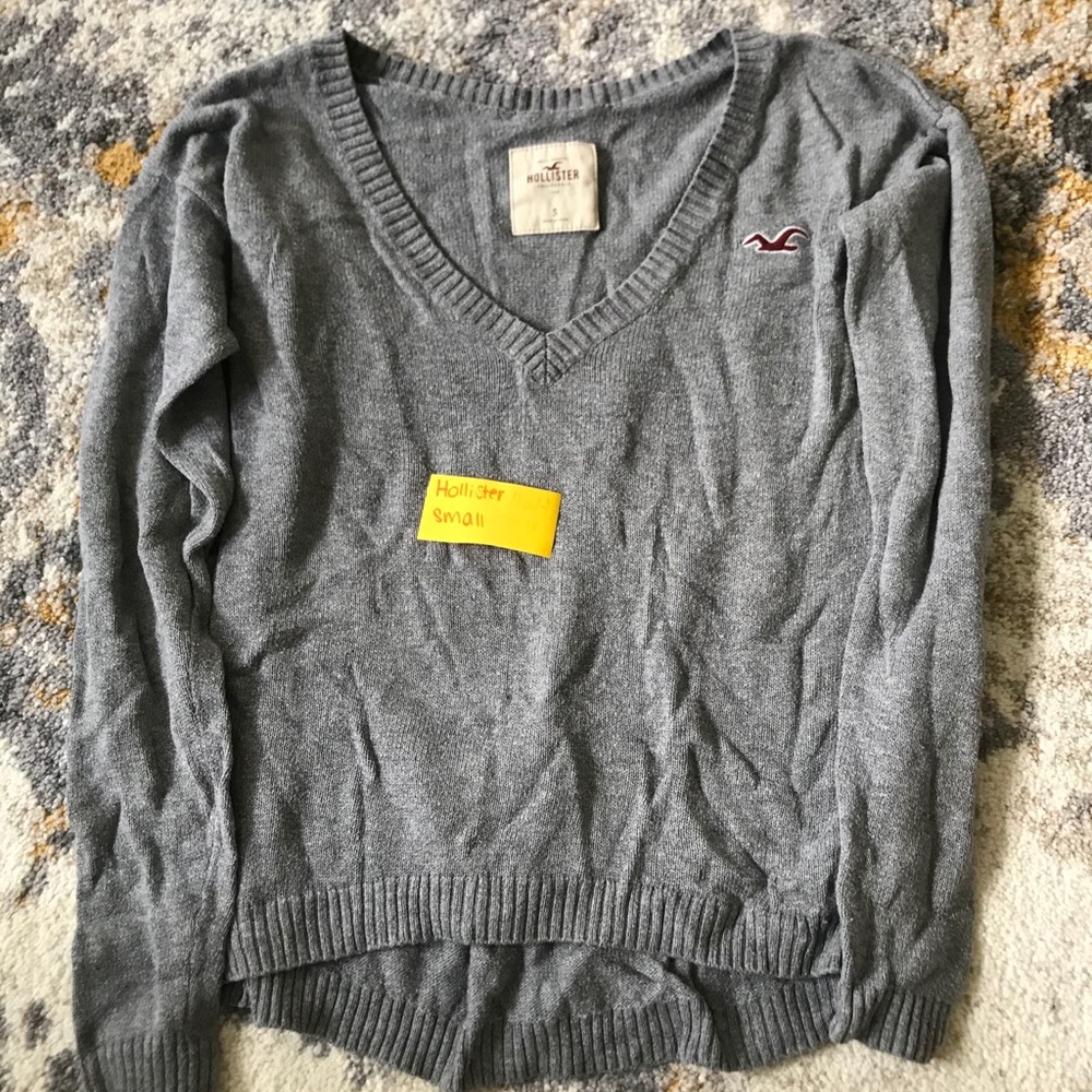 Grey sweater